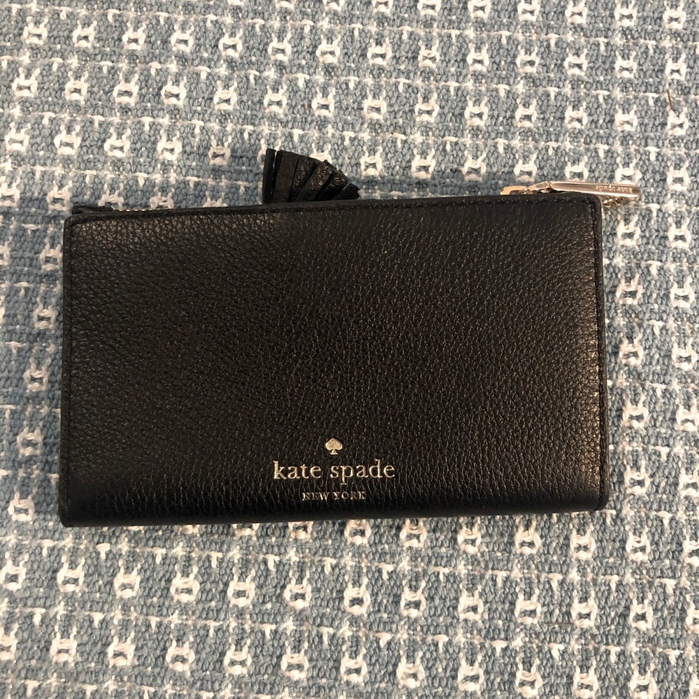 Auth Kate spade wallet